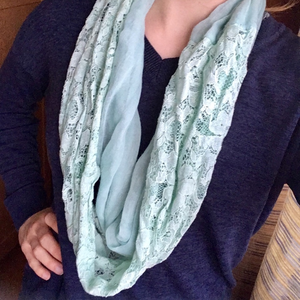 Sea foam green, Lacey infinite scarf